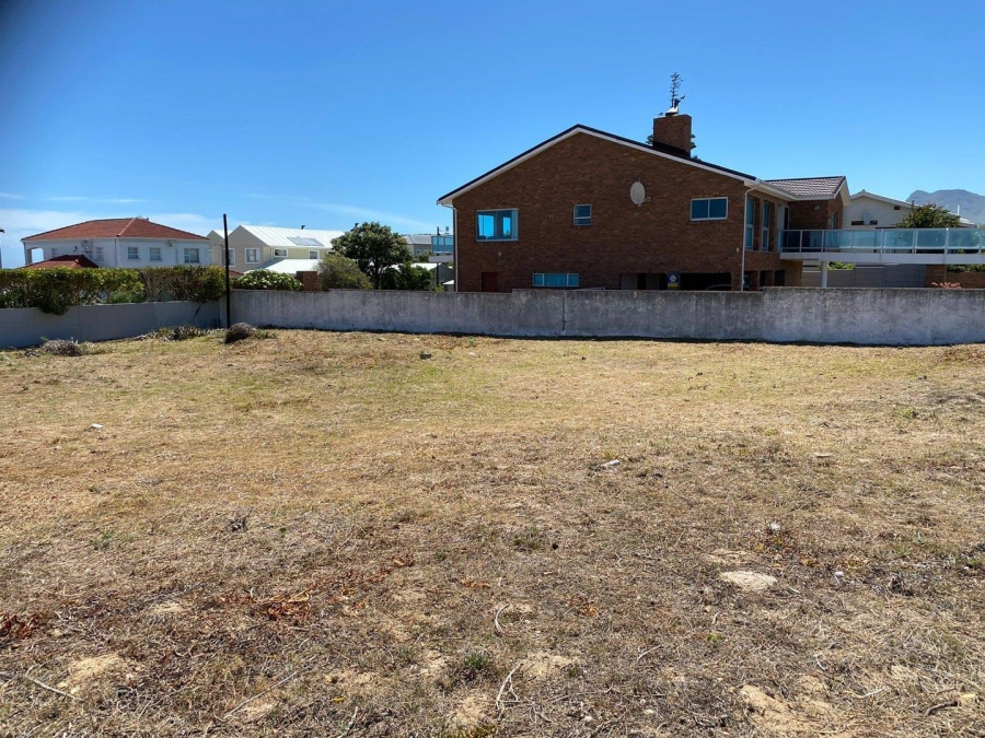 0 Bedroom Property for Sale in Sandbaai Western Cape